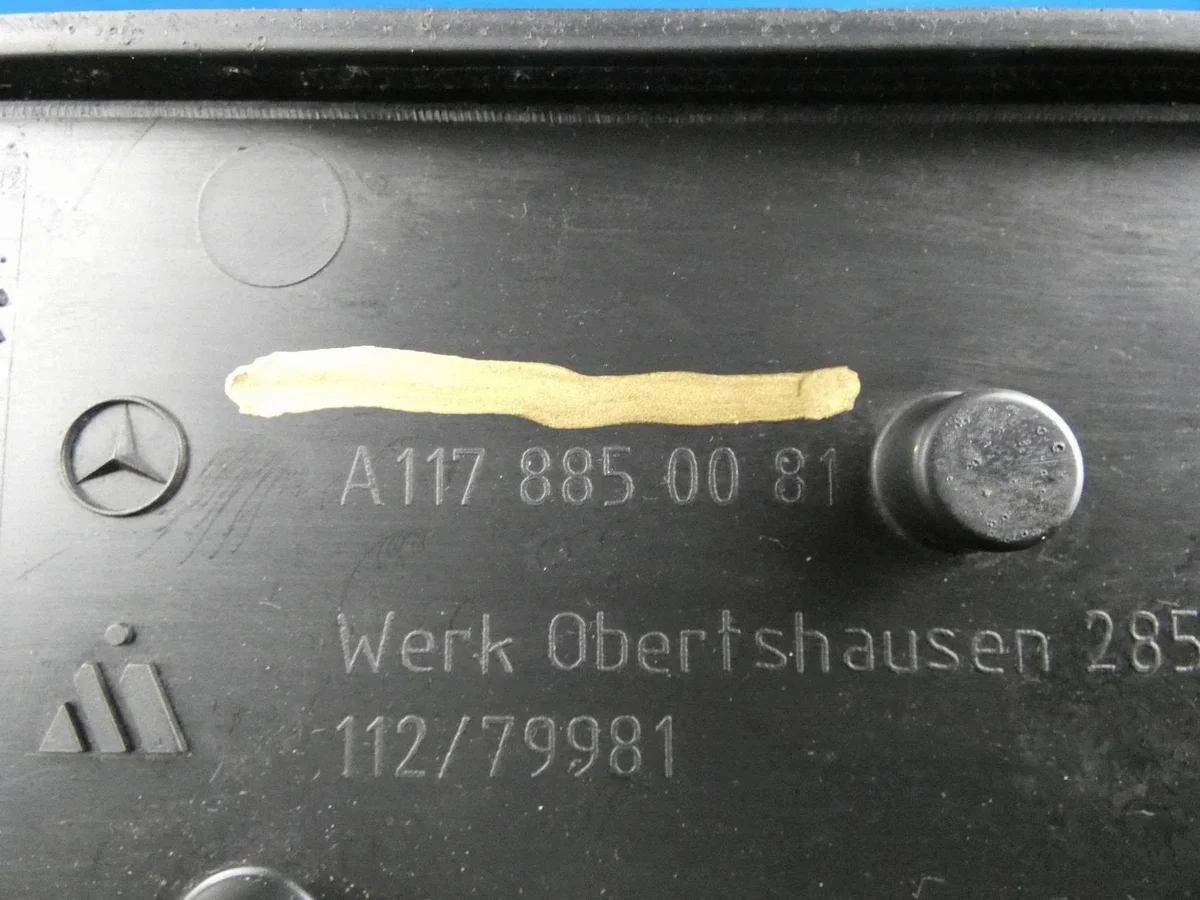 Support plaque Mercedes CLA W117 avant image 3
