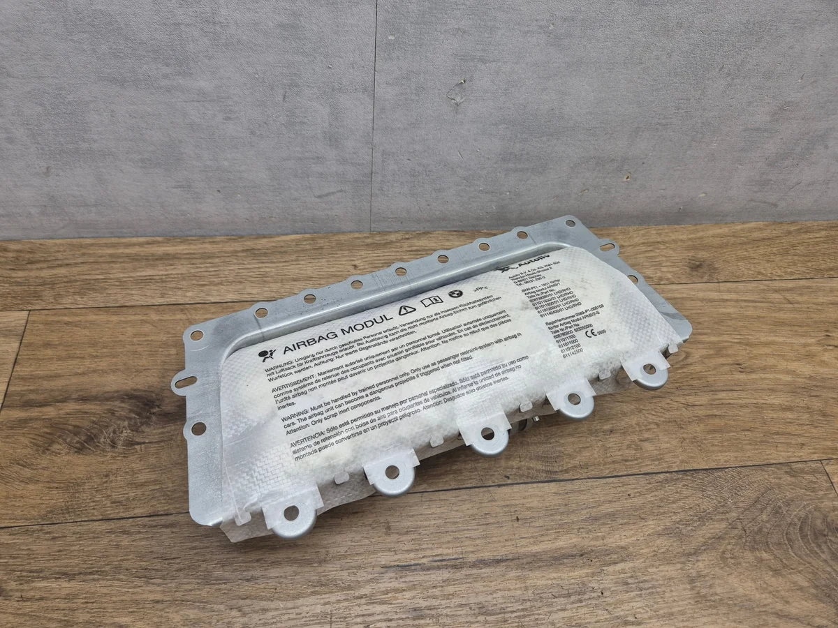 BMW 5 F10 F11 airbag matto