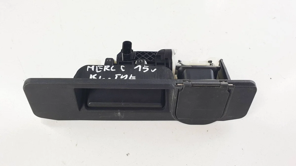 Mercedes W205 C205 Griff Heckklappe A1667500993