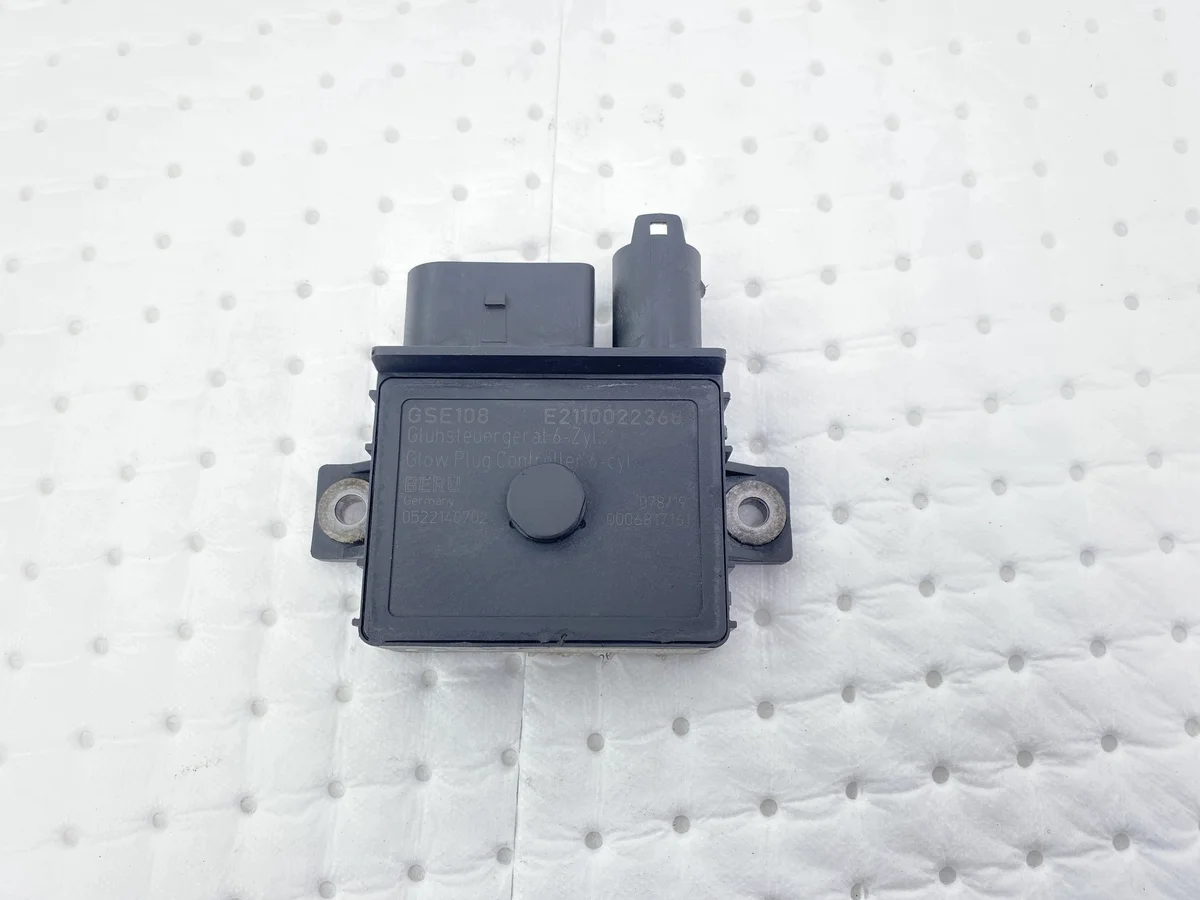 Unidade de Comando BMW 3 E92 E93 12218591724 usada