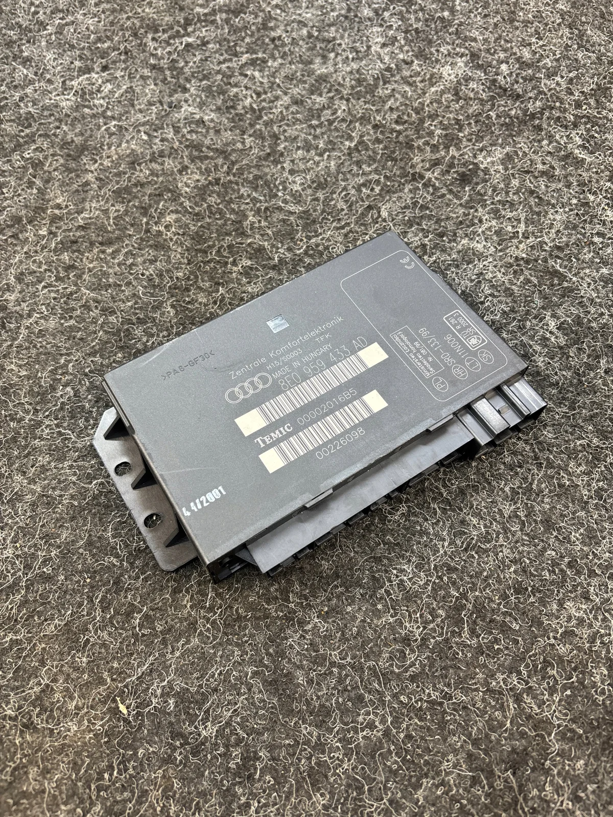 Module confort Audi A4 B6 8E0959433AD