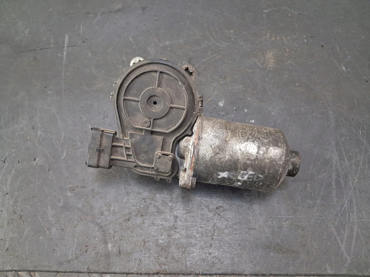 Motor limpiaparabrisas Kia XCeed delantero