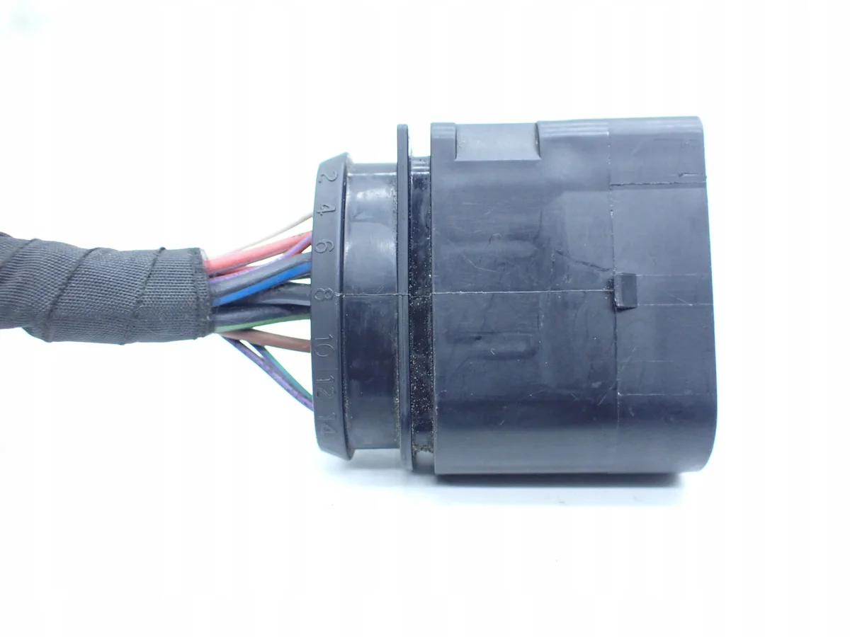 Audi VW 3C0973837 Stecker Gebraucht image 5