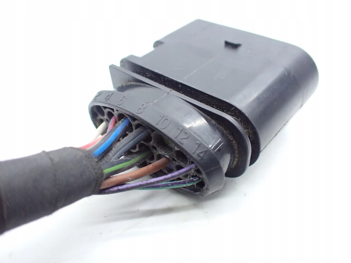 Audi VW 3C0973837 Stecker Gebraucht image 6