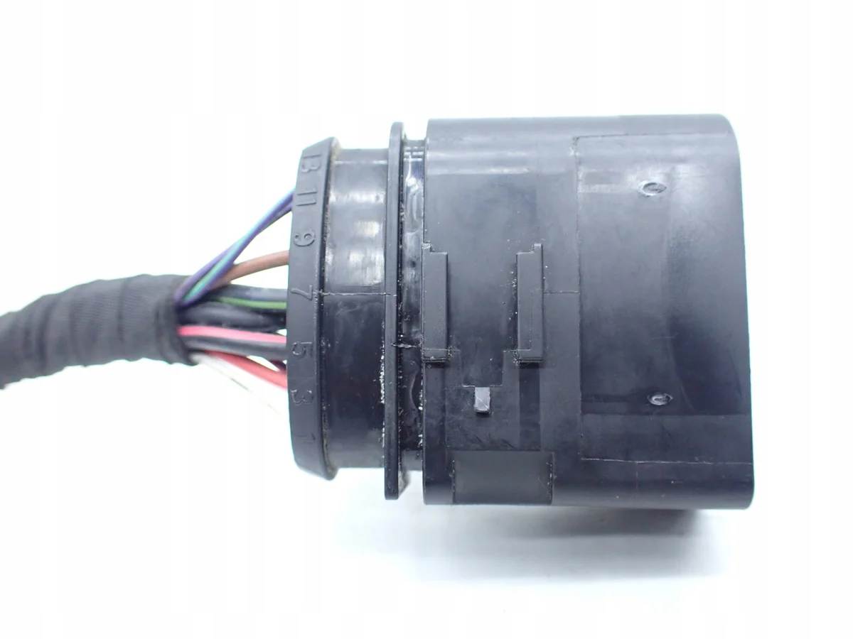 Audi VW 3C0973837 Stecker Gebraucht image 8
