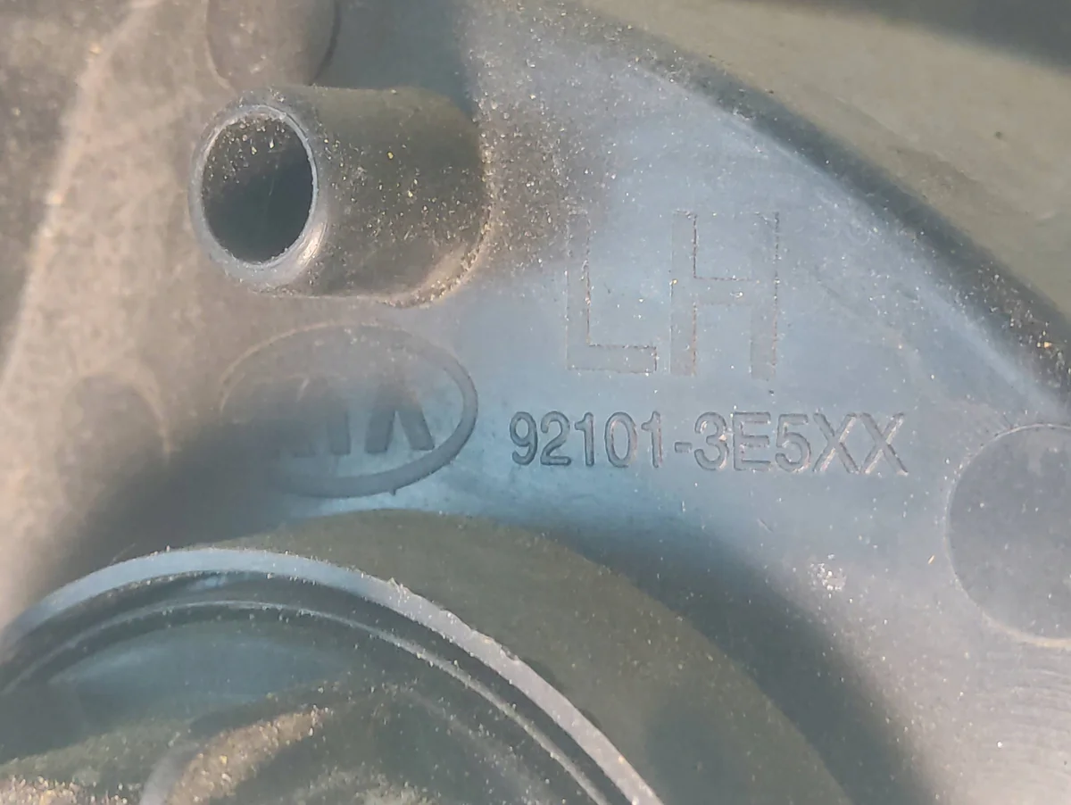 KIA SORENTO I Scheinwerfer Links 921013E5XX thumbnail 1