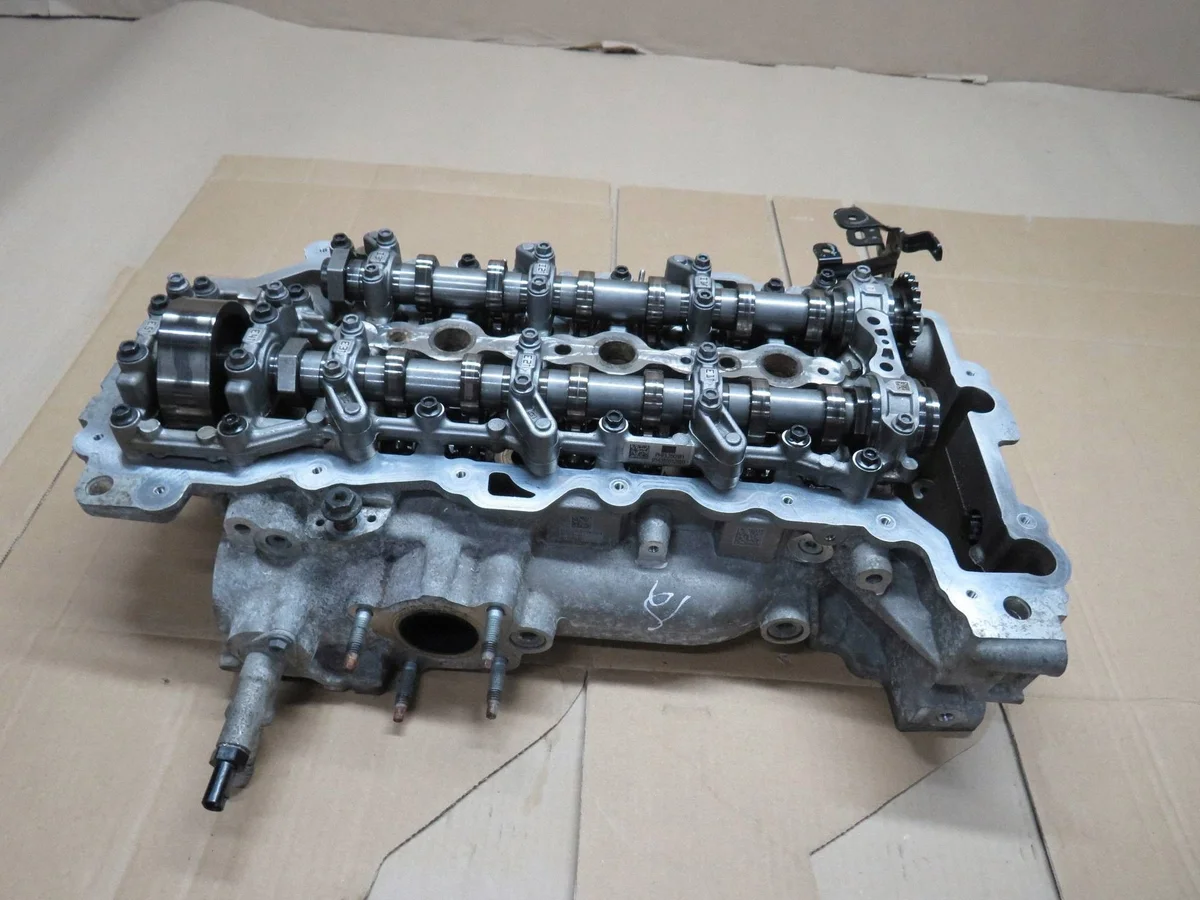 Opel Corsa C/Astra G Zylinderkopf 1.7 DTI image 4