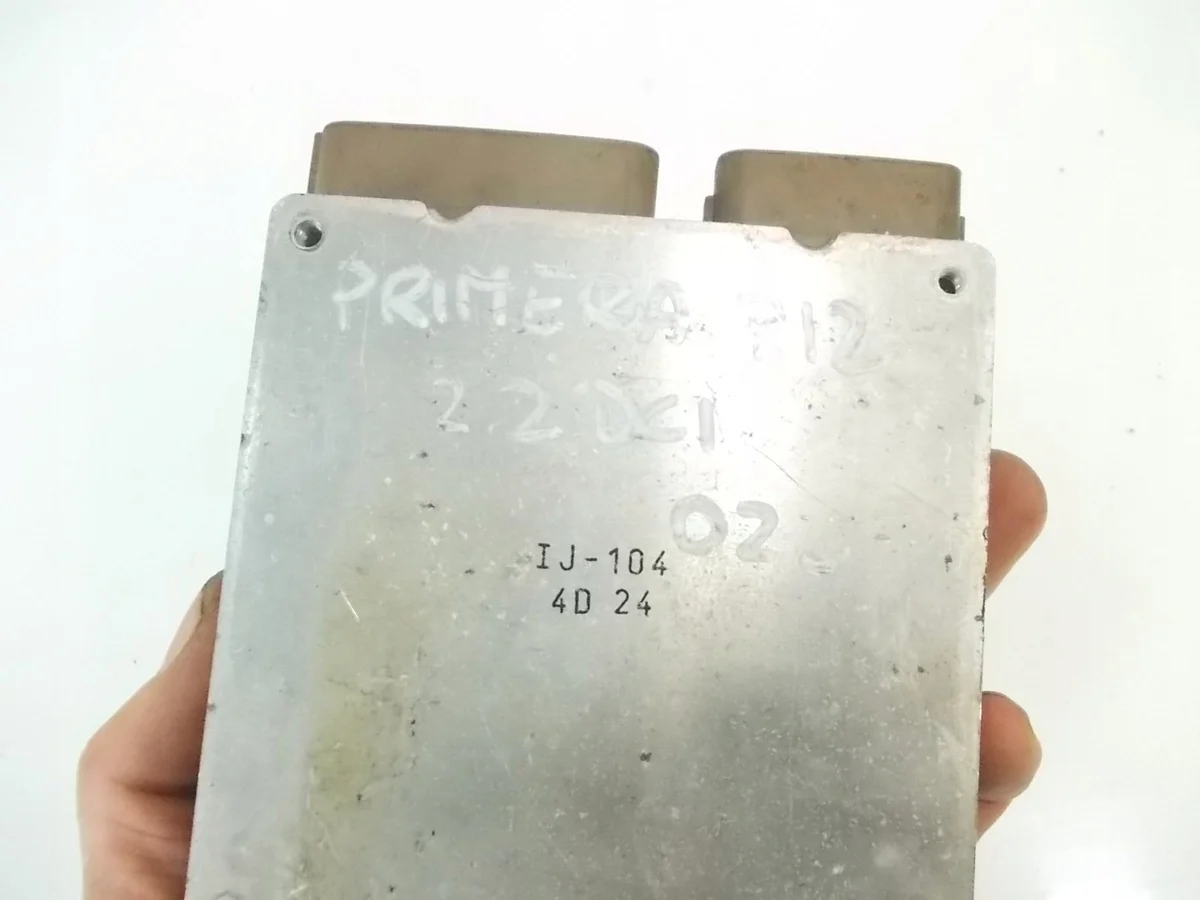 Nissan Primera P12 2.2 dCi ruiskutusohjain image 4