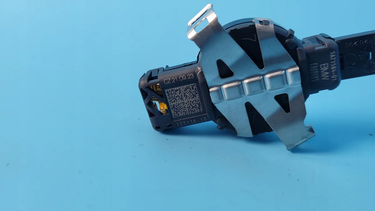 BMW X1 U11 Rain Sensor 5A71584 thumbnail 4