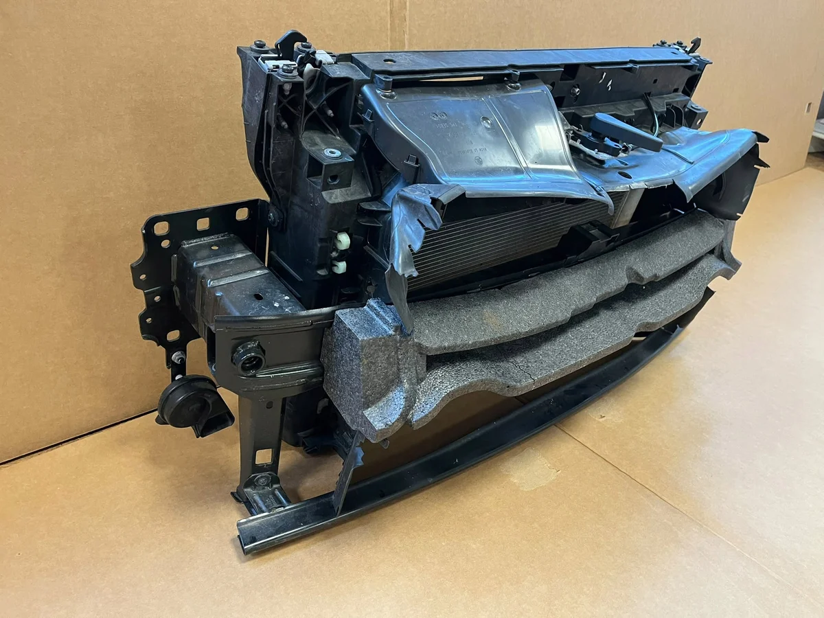 Skoda Octavia IV Frontrahmen mit Kühlern image 4