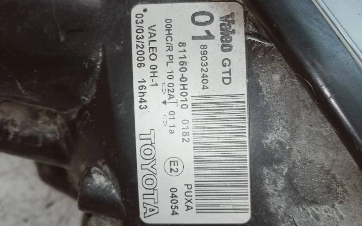 Toyota Aygo Scheinwerfer Links 0189032404 image 3