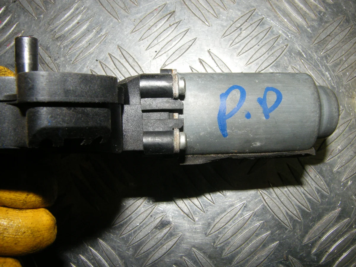 Fensterheber Motor Rechts Vorne Renault Megane II image 3