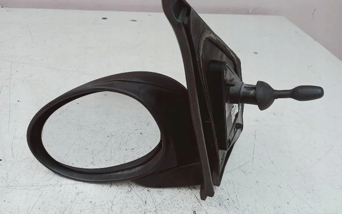 Retrovisor Toyota Aygo Izquierdo Usado