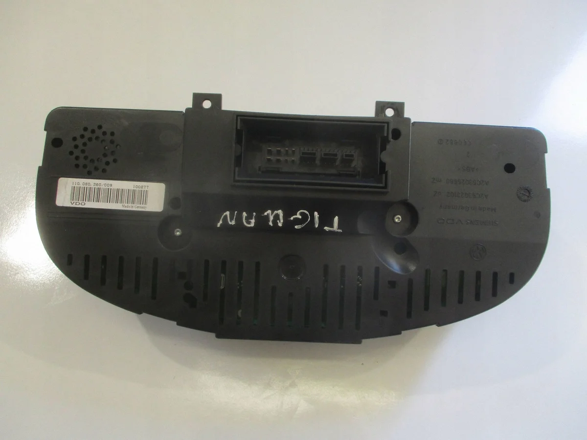 VW Golf V Instrumentpanel 1.9 TDI BKC image 7