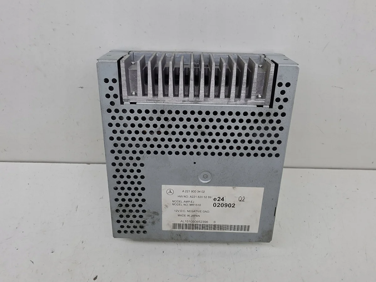 Wzmacniacz audio Mercedes S W221 A2218205289 image 3