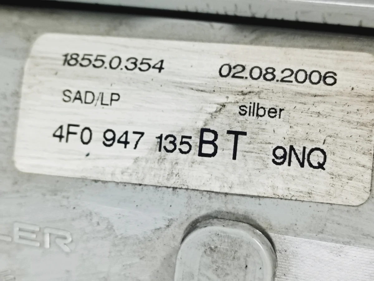 Innenleuchte Audi A6 C6 4F0947135BT gebraucht image 5