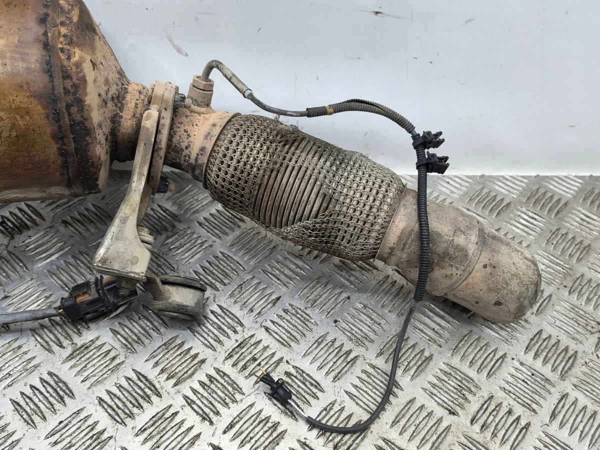 Audi A6 C6 2.7 TDI Katalysator DPF image 5