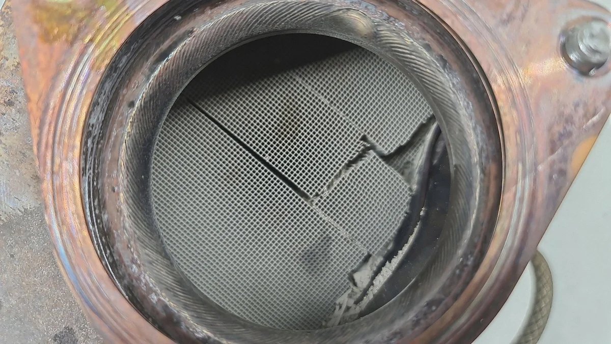 Catalizzatore/DPF Volvo S60 32225475 image 6