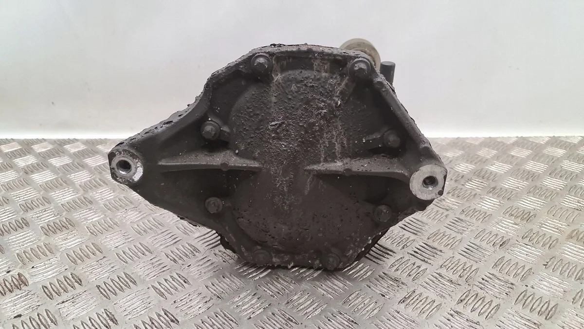 Differential hinten Mercedes C W204 2043504801 image 7