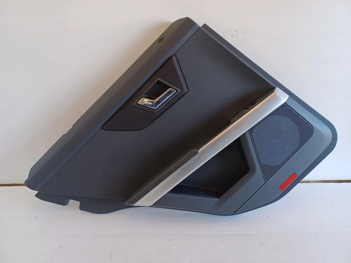 Panneau de porte arrière gauche Mercedes GLK X204 A2047601361