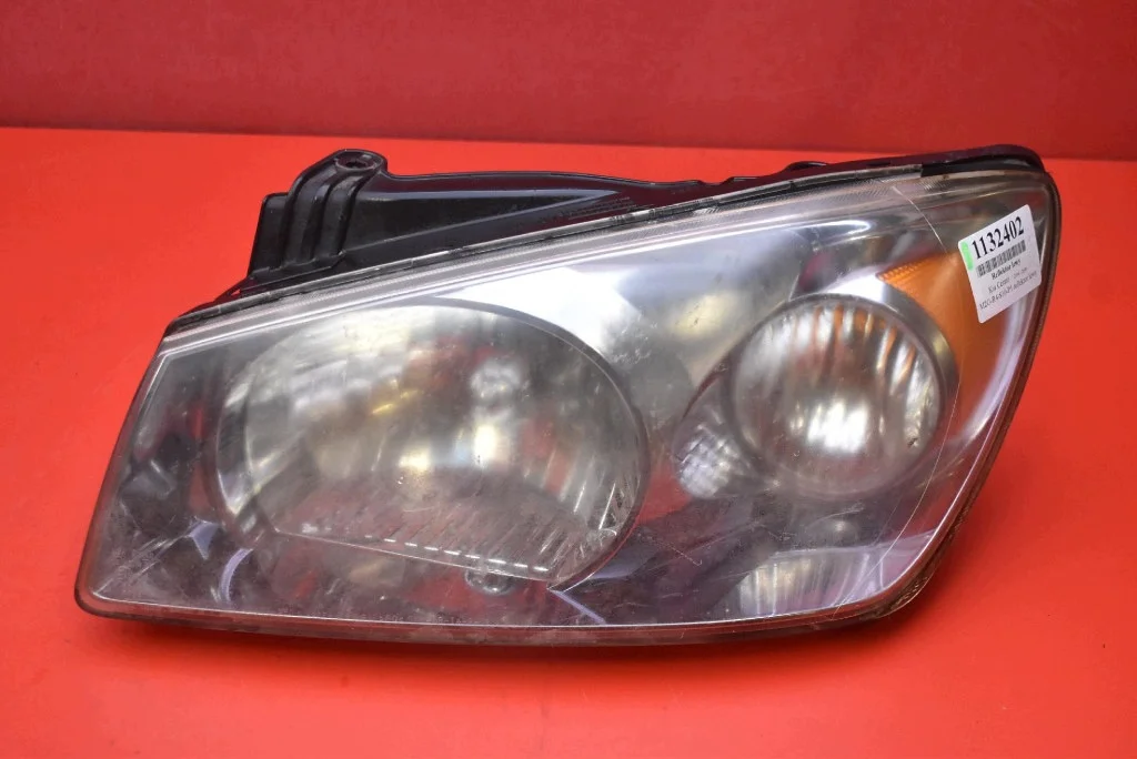 Kia Cerato 1 ajovalo, vasen, 92101-2F0