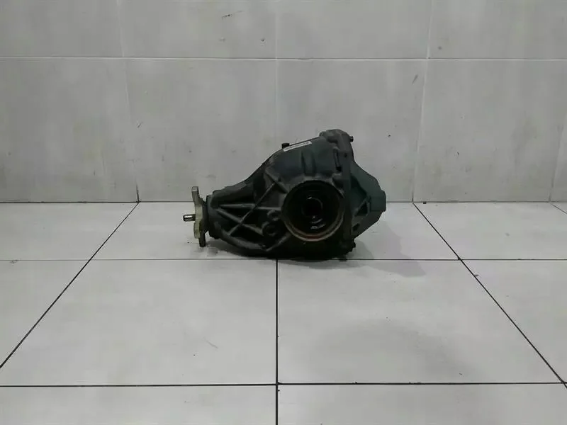 Mercedes CLS W218 W205 W207 Hinterachsdiff. A2043501314 image 3