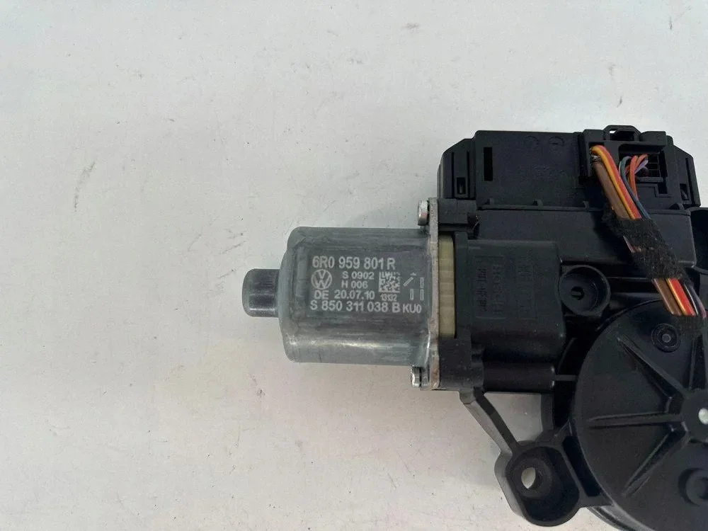 Motor elevalunas VW Polo V 6R 1.2 12v image 5