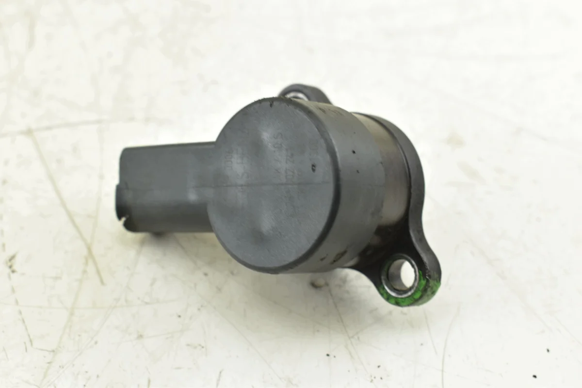 Kraftstoffdruck-Regelventil Mercedes A6110780149