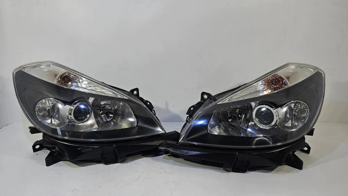 Phare Renault Clio 3 Gauche/Droite Lentille