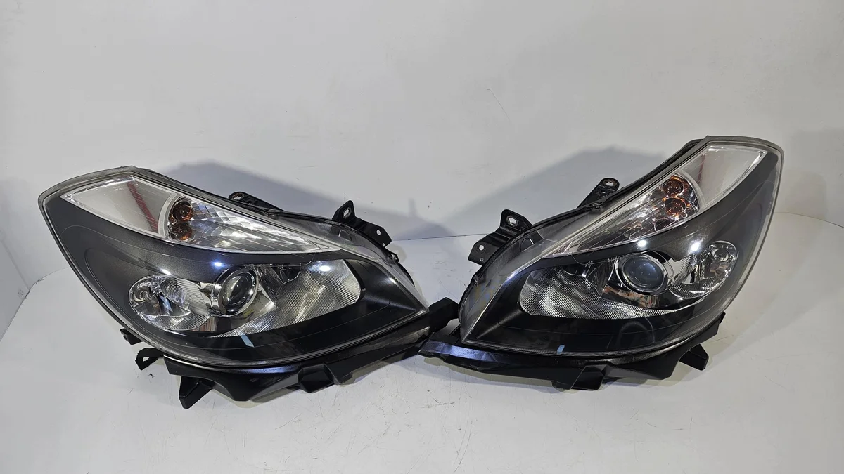 Renault Clio III Lámpara Izquierda/Derecha Xenon image 4