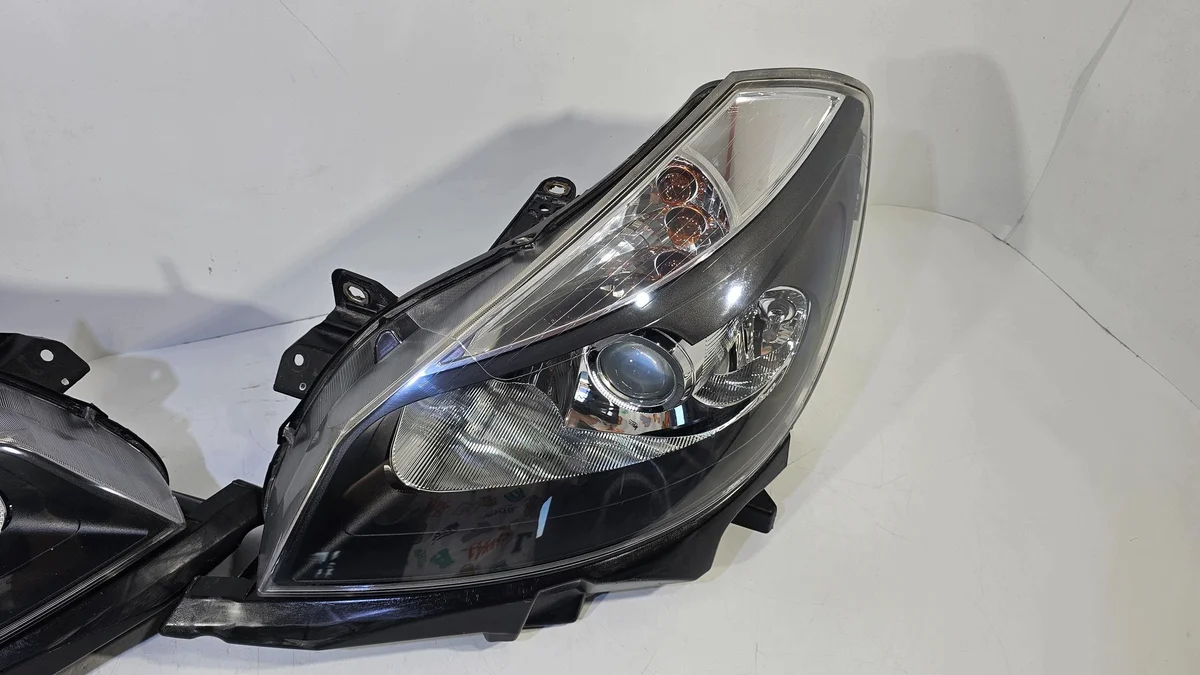 Renault Clio III Lámpara Izquierda/Derecha Xenon image 6