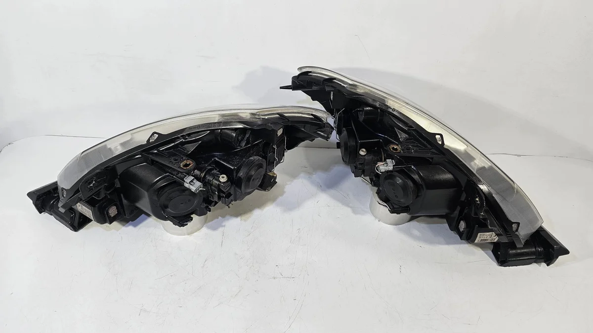 Renault Clio III Lámpara Izquierda/Derecha Xenon image 9