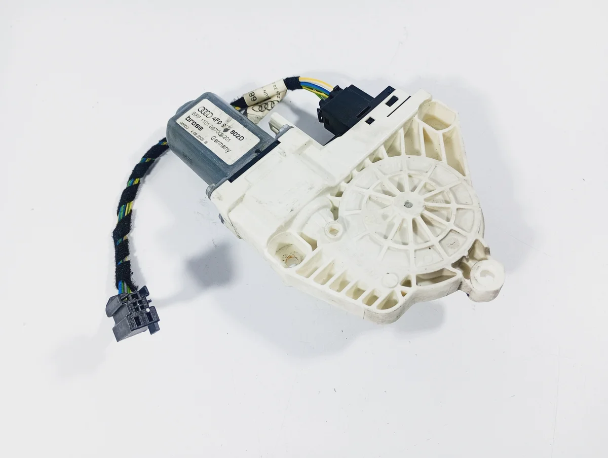 Fensterhebermotor vorne rechts Audi A6 C6 image 3