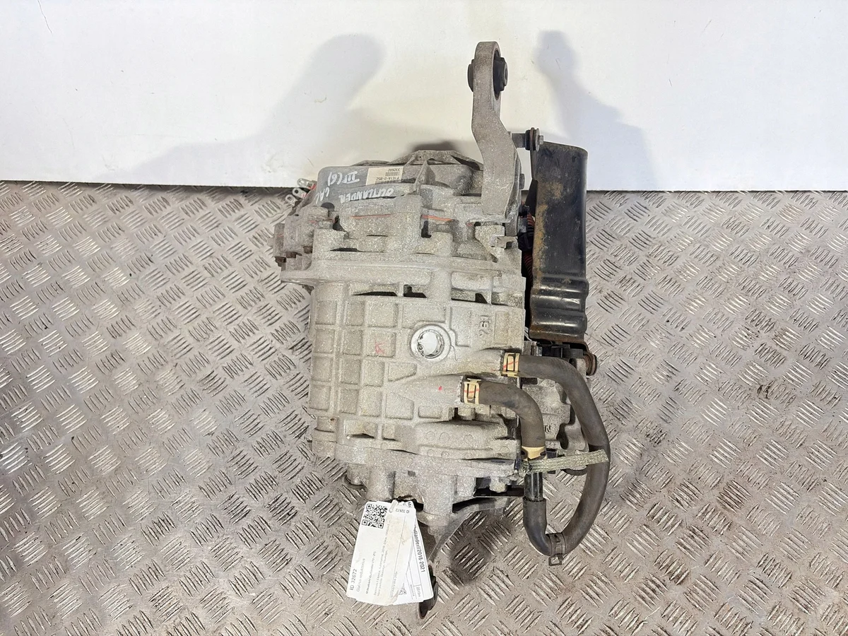 Takadiffer 9411A072 Mitsubishi Outlander image 9