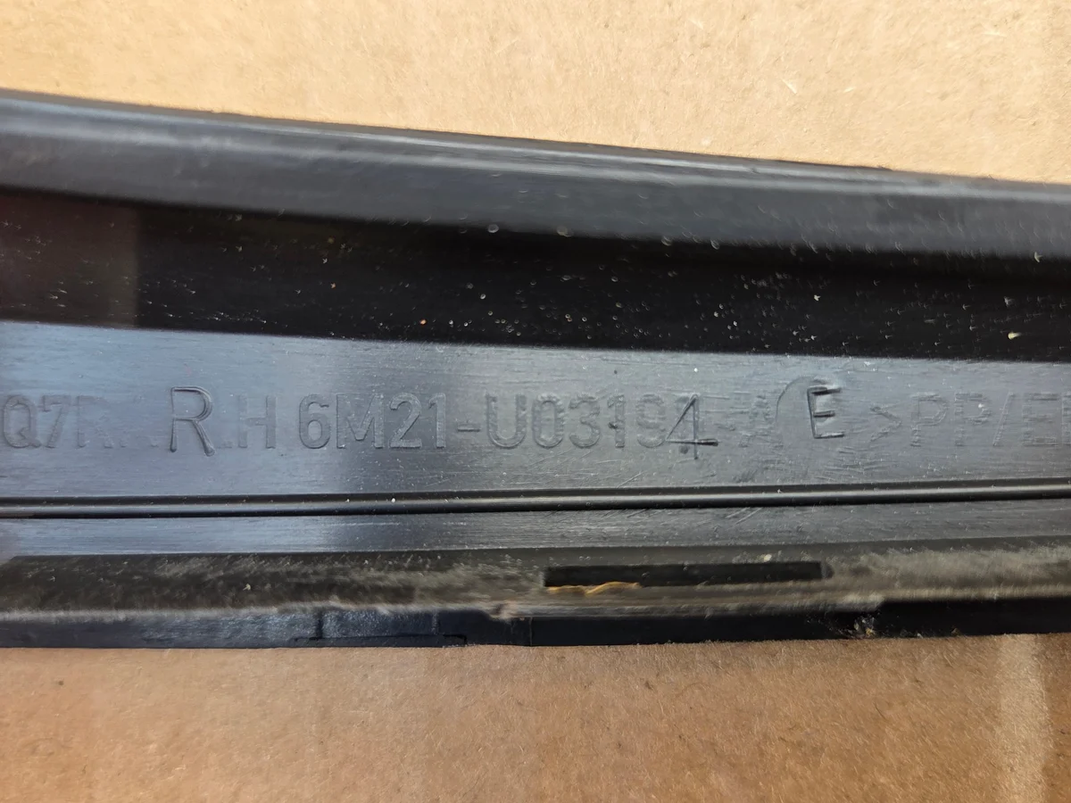Zierleiste Frontscheibe Rechts Ford Galaxy MK3 6M21-U03194-AE image 7