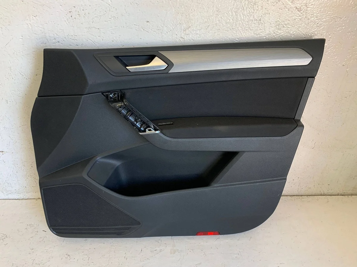 VW Touran Door Trim Right Front TV100197799