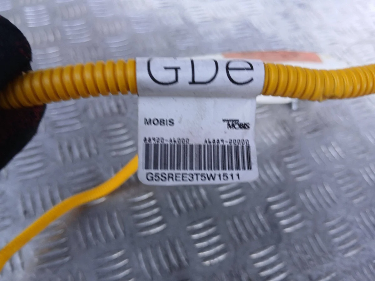Hyundai i30 II Sitzkissen Airbag Rechts image 6
