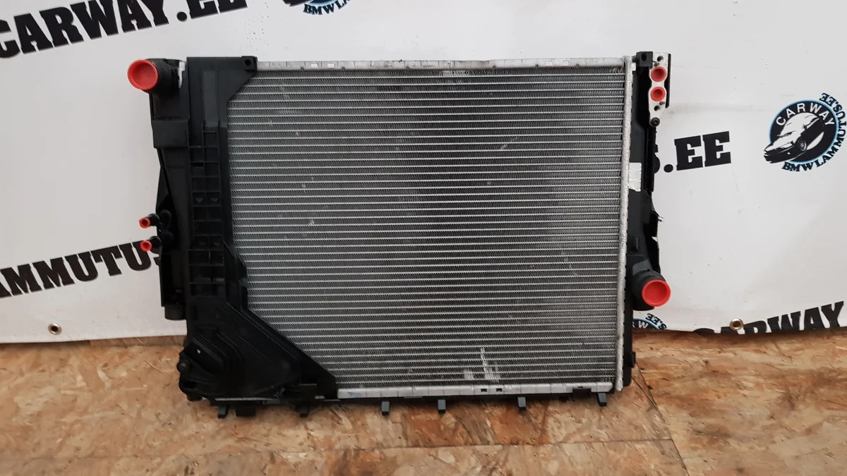 Radiador BMW Serie 3 E46 17119071519