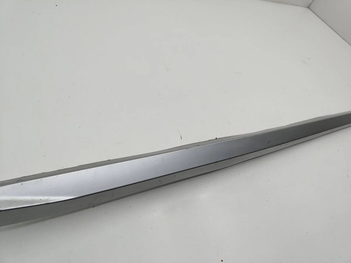 Audi RS3 8Y Tröskelpanel Vänster 8Y0853859 image 3