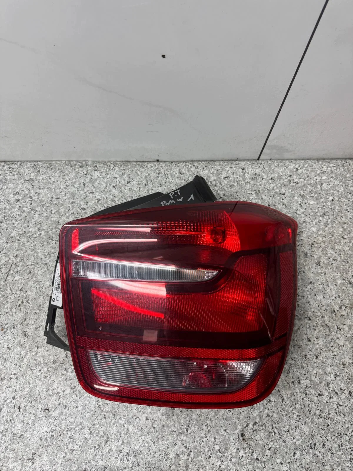 BMW 1 F20 takavalo oikea 2012-2017