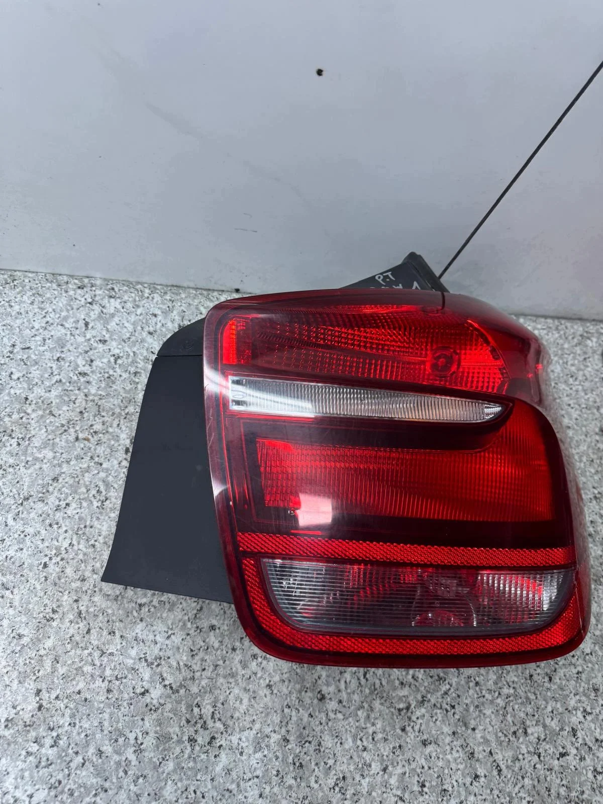Rückleuchte Rechts BMW 1 F20 (2012-2017) image 8