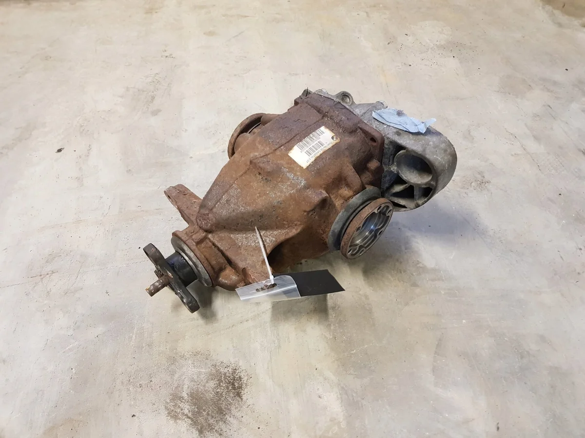 BMW Differential 33107566170 image 3