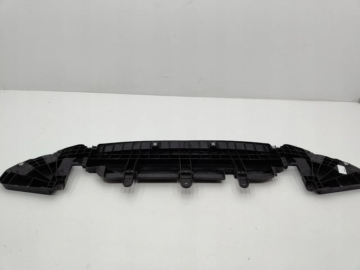 Toyota Camry Z80033110 Onderplaat Bumper