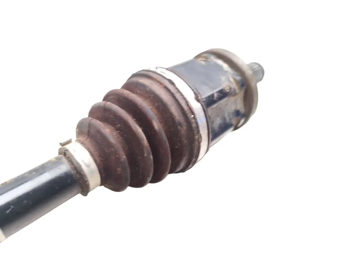 Drivaxel Toyota Hilux 2.8 D 4WD 20003710 image 5