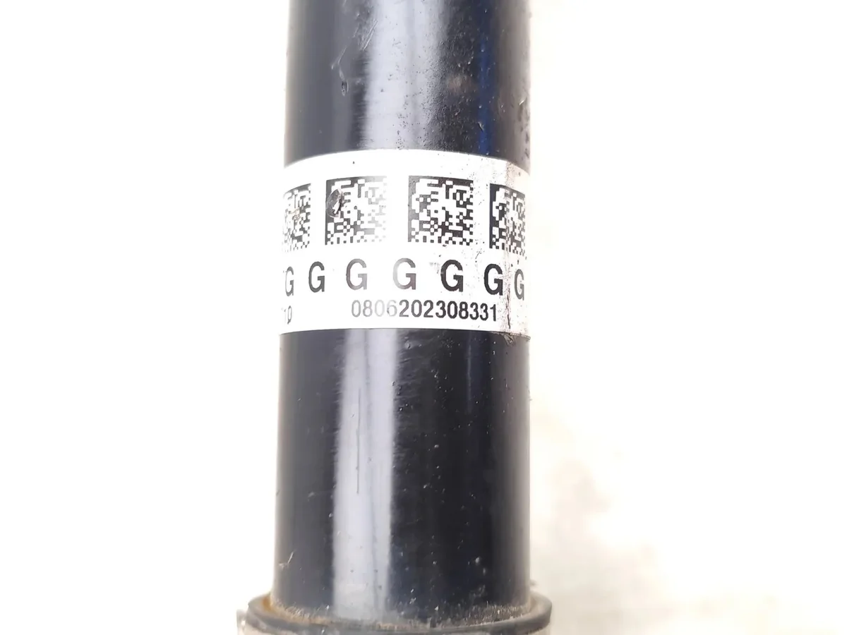 Drivaxel Toyota Hilux 2.8 D 4WD 20003710 image 8
