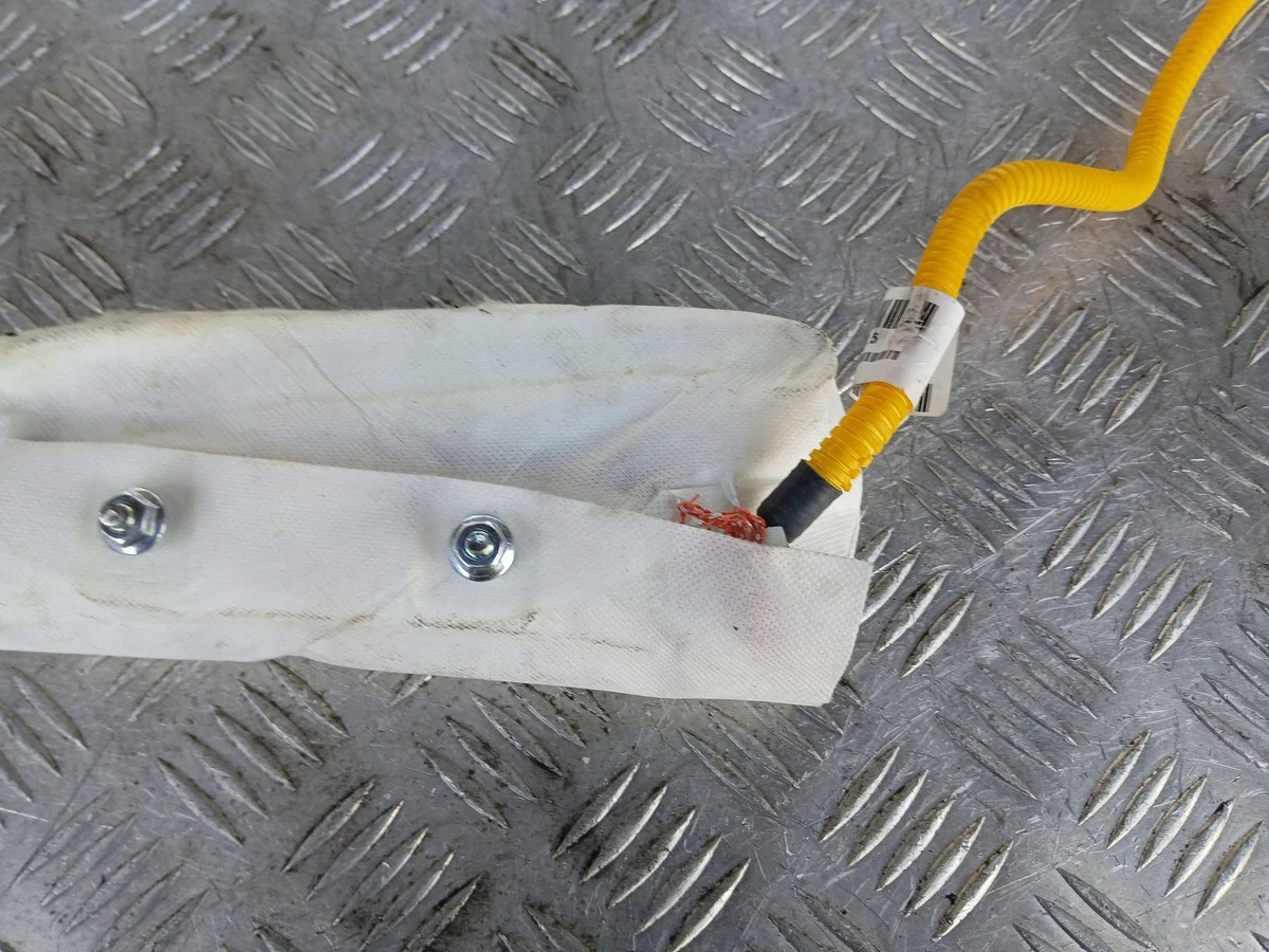 Hyundai i30 II Airbag Sitz Links 88910A6000 image 3
