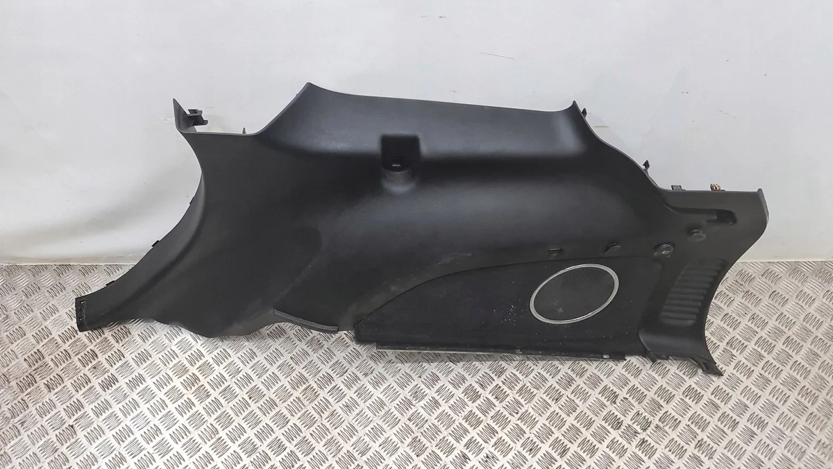Bokpanel höger Jeep Grand Cherokee 10- 1GU36DX9AE image 6