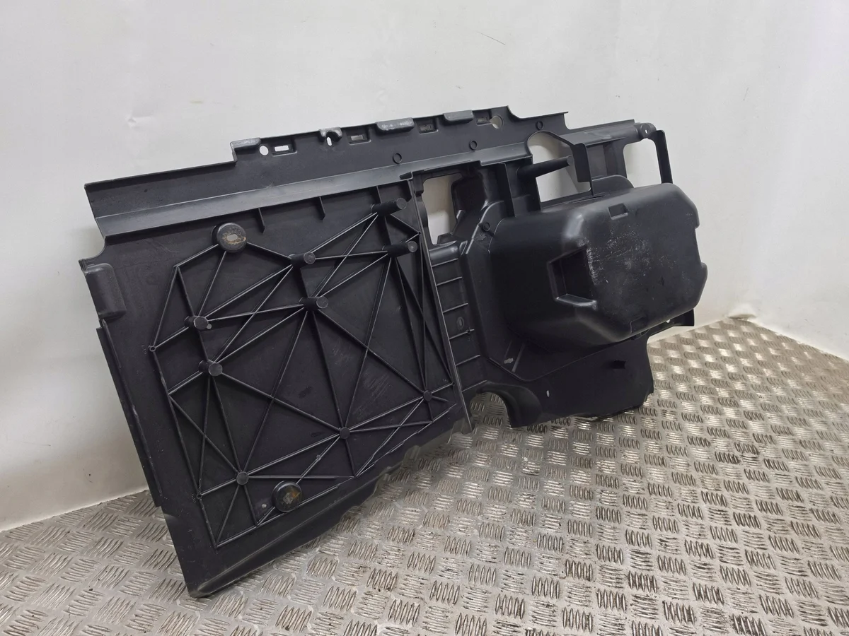 Jeep Grand Cherokee Kofferraumverkleidung image 10
