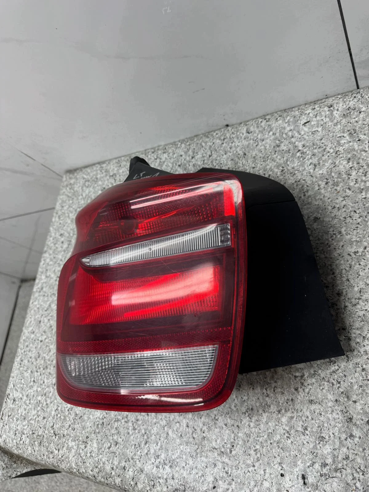 Rückleuchte links BMW 1 F20 (2012-2017) image 6