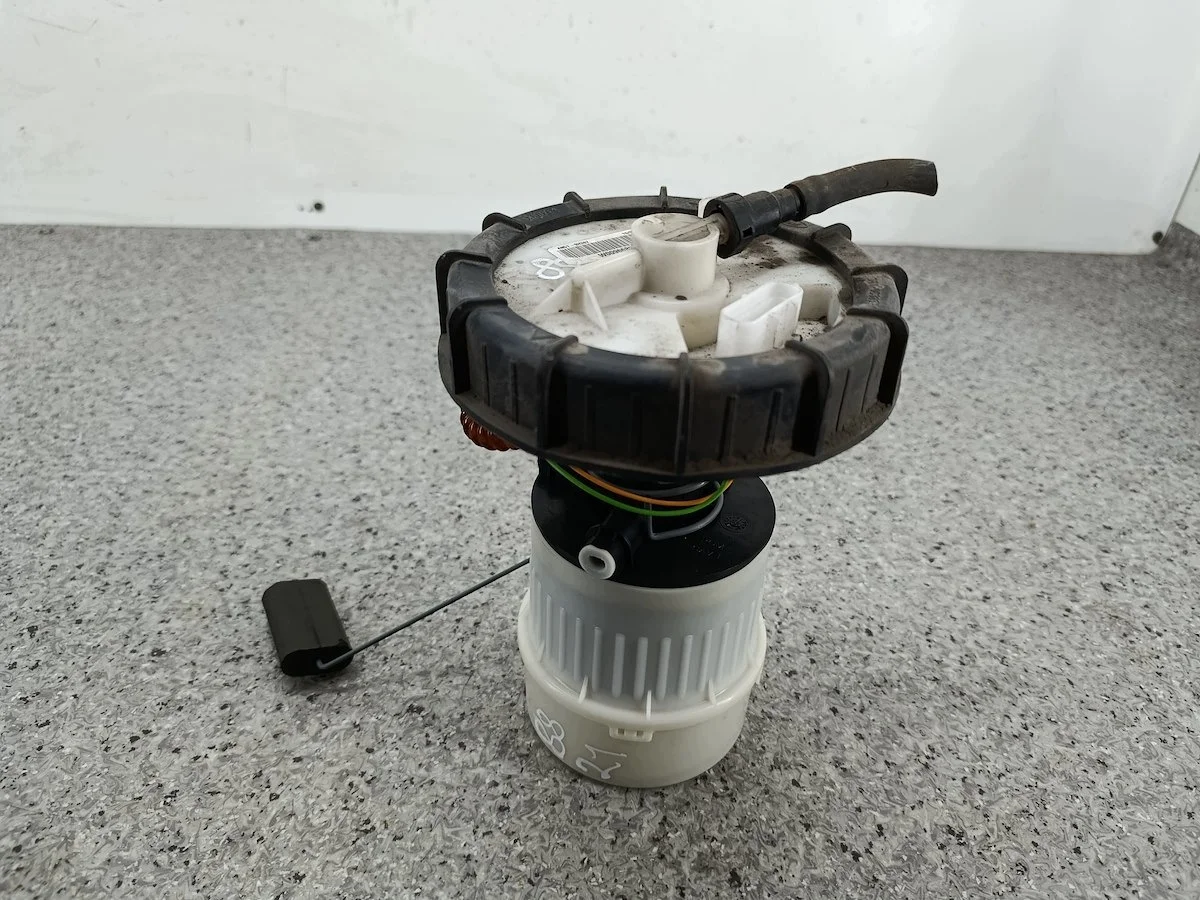 Pompe à carburant Volvo C30 1.6 16V